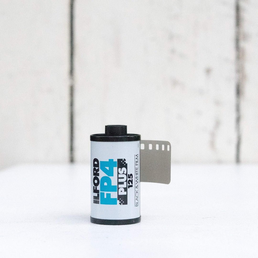 Ilford FP4 Plus 2 + 1 Gratis 135/36 1 Kartusche