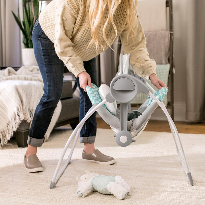 Ingenuity, Ity Ingenuity, Swingity Swing, Goij, zusammenklappbare und tragbare Babyschaukel mit 6 Sc