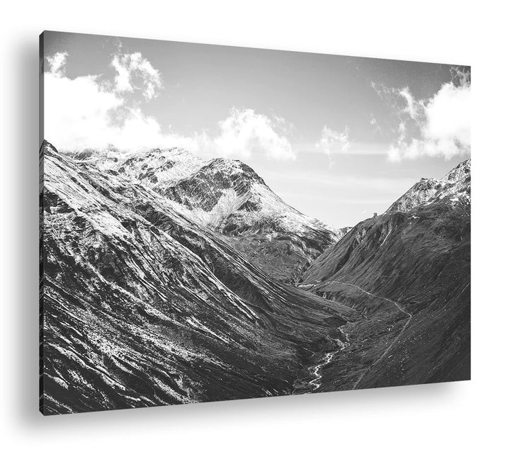 deyoli durch die Berge schlingendes Tal Effekt: Schwarz&Weiss, Format: 80x60 als Leinwandbild, Motiv