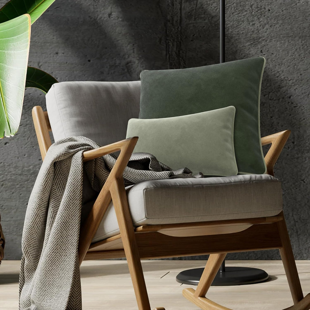 Blau Marité Kissenbezug-Set aus extraweichem Samt mit kontrastierendem Rand – modernes, doppelseitig