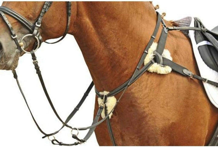 HKM Vorderzeug mit Martingal, unterlegt mit Lammfell braun L, braun L