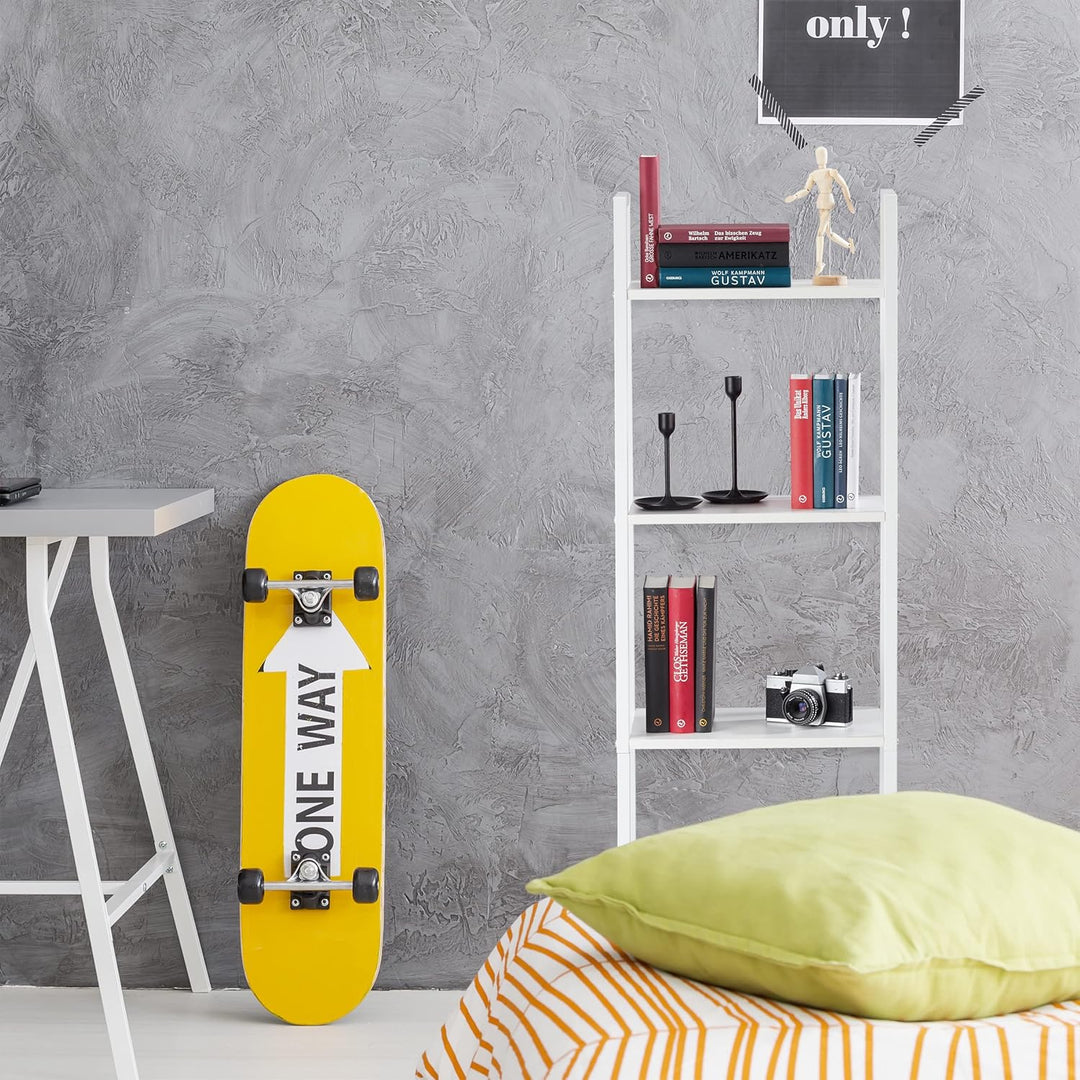 Relaxdays Standregal, modernes Leiterregal m. 4 Ablagen, Dekoregal für Pflanzen & Bücher, HBT: 136 x