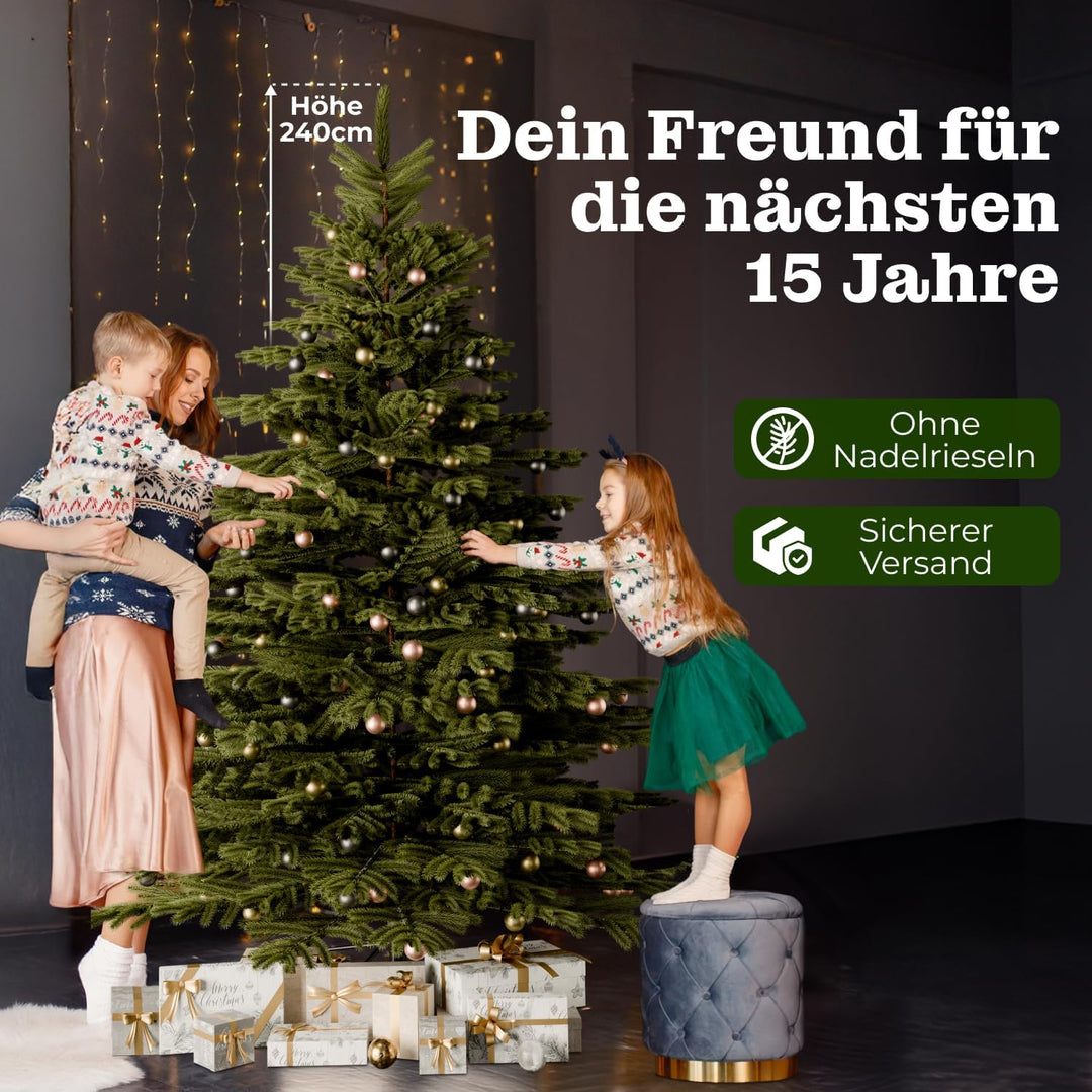 BoomDing Weihnachtsbaum künstlich mit Beleuchtung - extra naturgetreuer Tannenbaum 240 cm - 700 LED