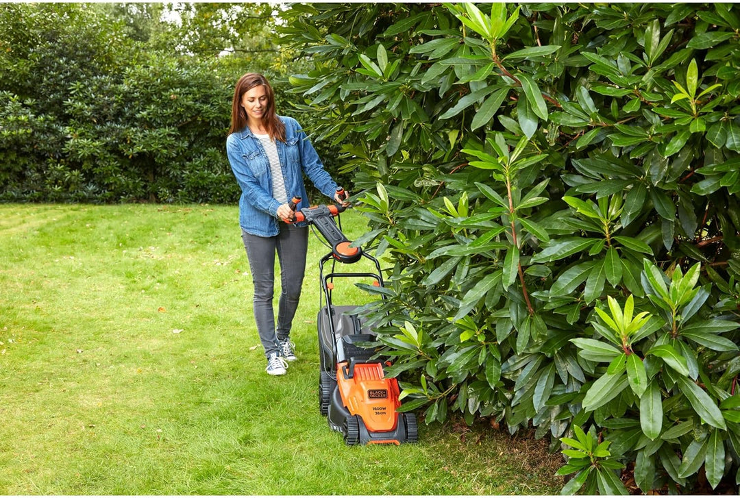 Black+Decker Elektro-Rasenmäher mit EasySteer Lenkgriff (1.600W, 38cm Schnittbreite, 6-fach Höhenver