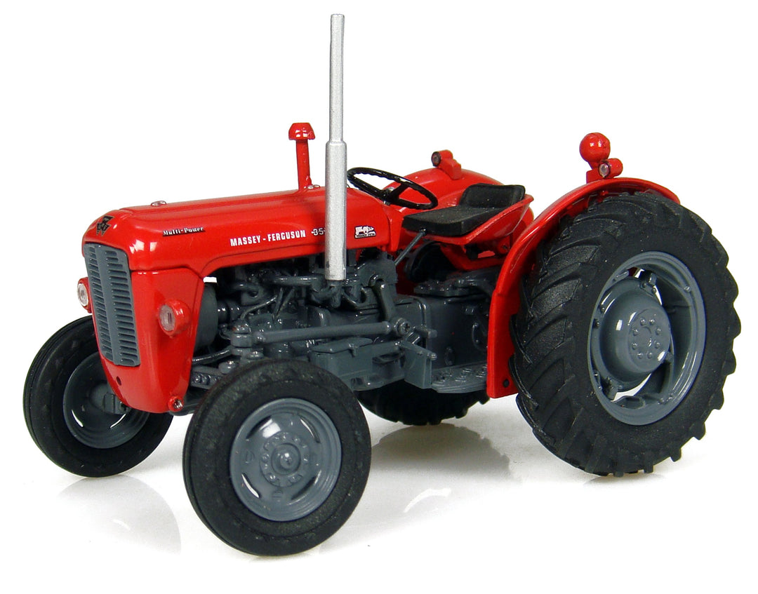 Universal Hobbies - 2701 - Massey Fergusson 35X 1:32 ;