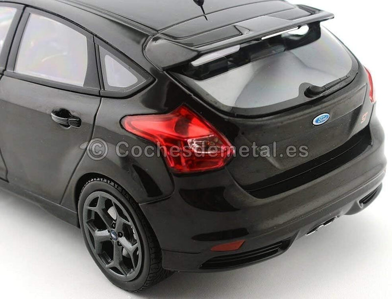 Minichamps 110082000 Ford Focus ST 2011 - schwarz