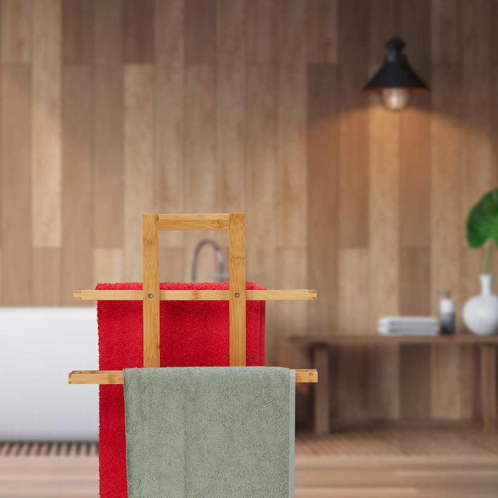 Relaxdays Handtuchhalter stehend, Badetuchhalter Bambus, 2-armig, Bad Handtuchständer, HxBxT: 88 x 3