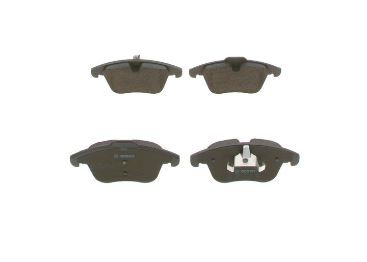 Bosch BP1118 Bremsbeläge - Vorderachse - ECE-R90 Zertifizierung - vier Bremsbeläge pro Set