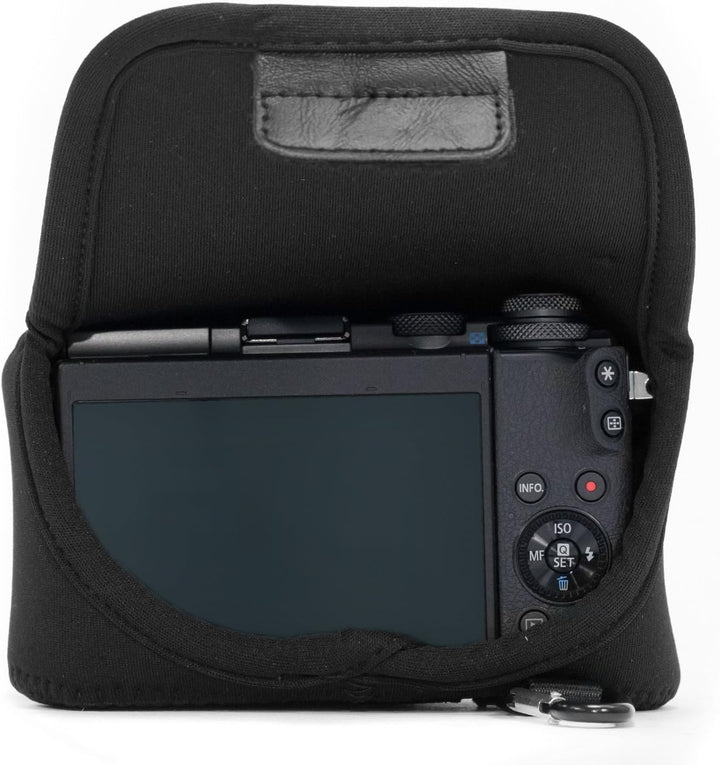 MegaGear MG510 Olympus PEN E-PL9, E-PL8, E-PL7 Ultraleichte Kameratasche aus Neopren - Schwarz