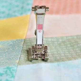 Bernina 570 QE (Modell 2018) - das Modell für Quilterinnen!