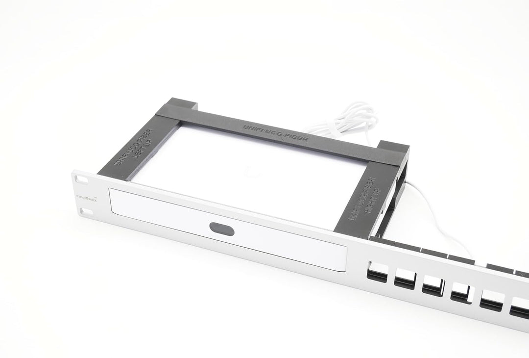 Rack Mount for Ubiquiti UCG-Fiber - 7 Keystone Slots - Powr Brackets 19inch silbergrau, silbergrau