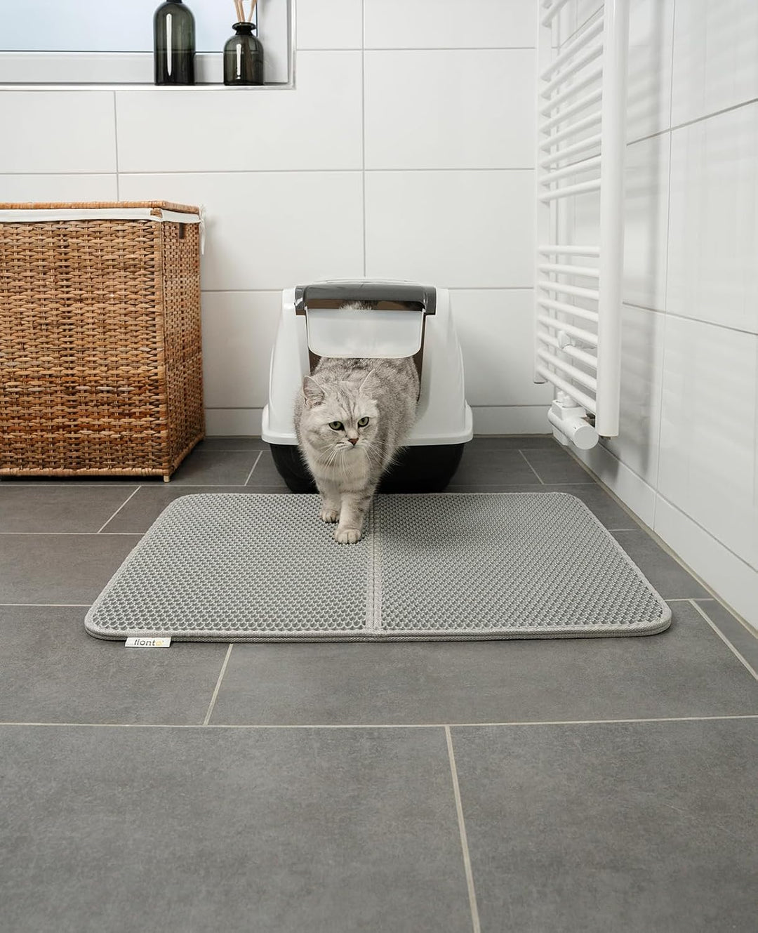 lionto Katzenstreumatte für Katzentoilette mit Anti-Rutsch-Beschichtung, 76x61x1,3 cm, Katzenklomatt