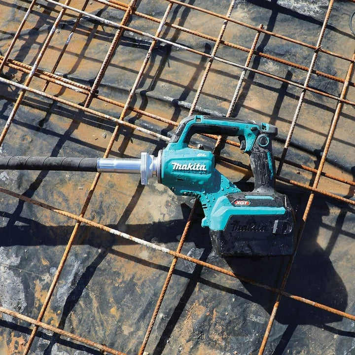 Makita VR004GZ Akku-Betonverdichter 40V max. (ohne Akku, ohne Ladegerät) mit 38-mm-Verdichtervorsatz