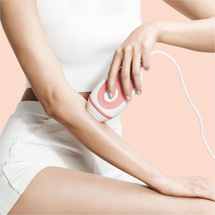 Braun IPL Silk Expert Pro Mini Haarentfernungsgerät Damen, sichtbare Haarentfernung, mit Reise-Etui,