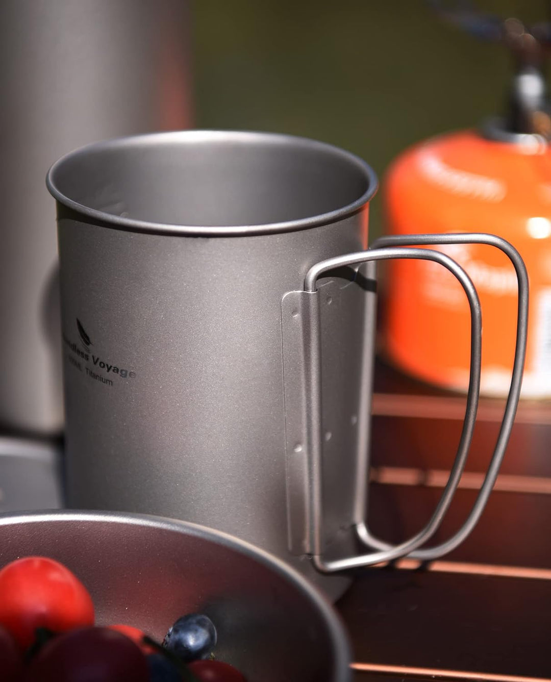 iBasingo Titan 600ml Becher Outdoor Camping Becher mit Deckel Leichtes Tragbares Kochgeschirr Wasser