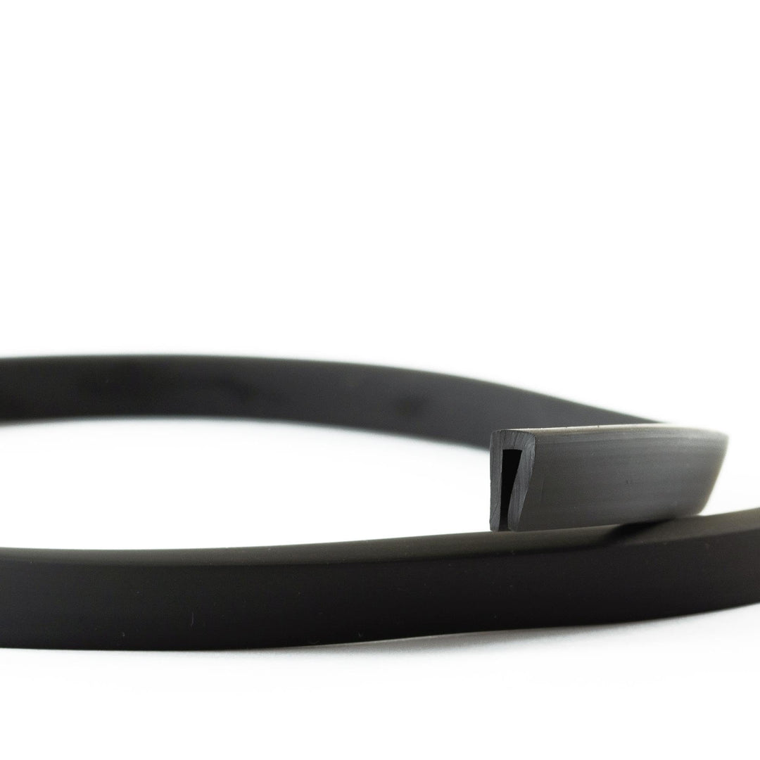EUTRAS [10 m] Kantenschutz 3,0 mm schwarz – schützt und entschärft Kanten – für Bleche – perfekt um
