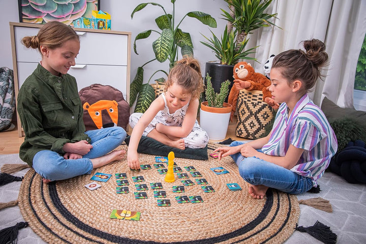 Asmodee Zygomatic, Jungle Speed Kids, Card Game, Ages 4+, 2-6 Players, 15 Minutes Playing Time, Jung