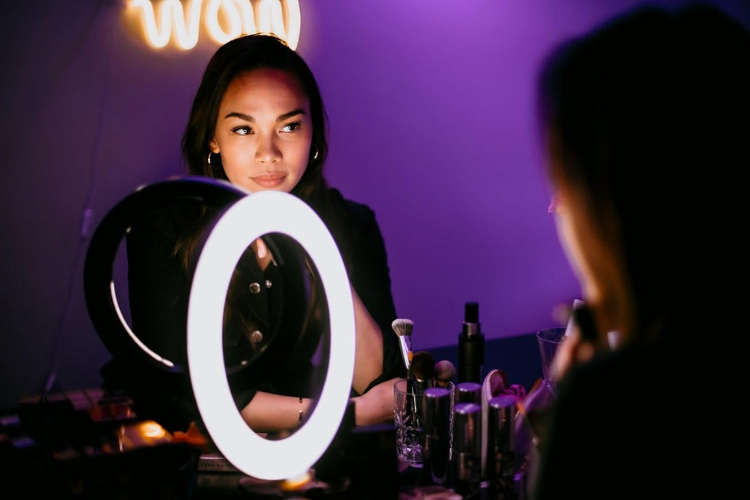 Kodak Selfie LED Ringlicht mit Stativ für alle Smartphones (25cm Durchmesser, Verstellbare Helligkei