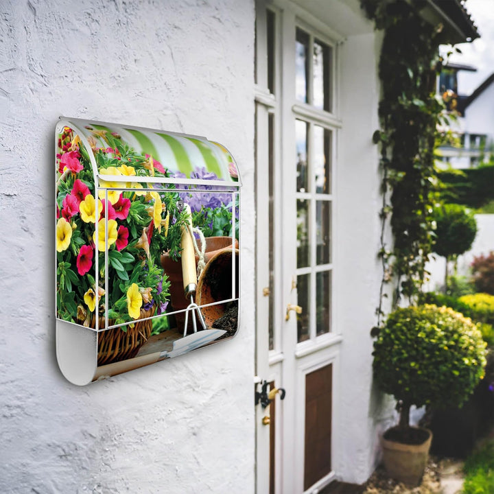 banjado® Design Briefkasten mit Motiv Gartenfreude 39x47x14cm & 2 Schlüssel - Briefkasten Stahl weis