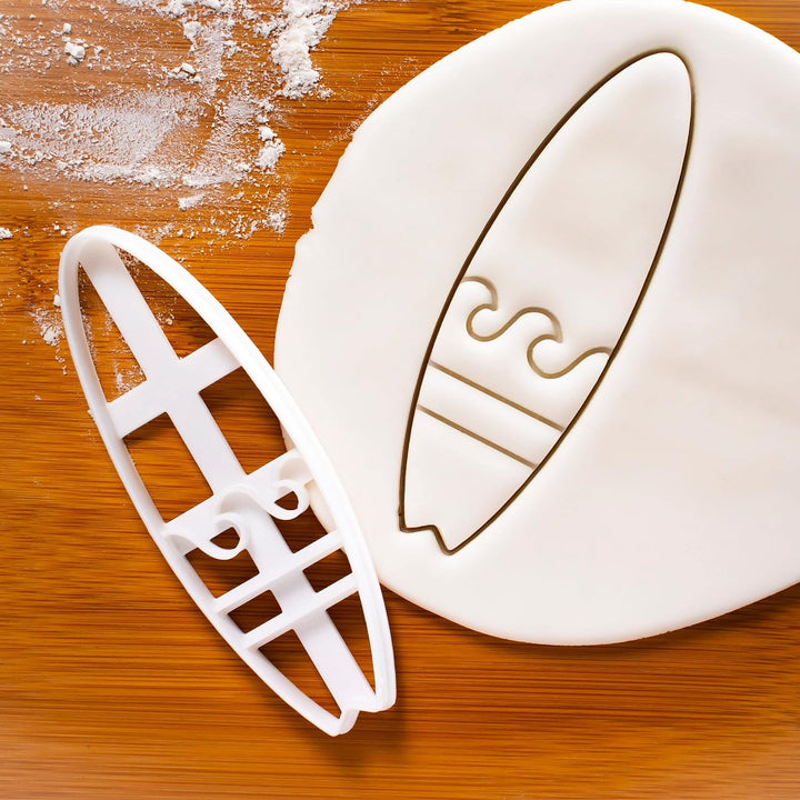 3er Set Surfen Ausstechformen (Formen: Surfer, Surfbrett und Sonnenschein), 3 Teile, Bakerlogy