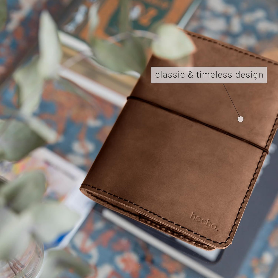 hecho. Reisepasshülle &amp; Impfpass Hülle - Handgefertig | Echtes Leder | Fair-Trade (Reisepass Hülle I