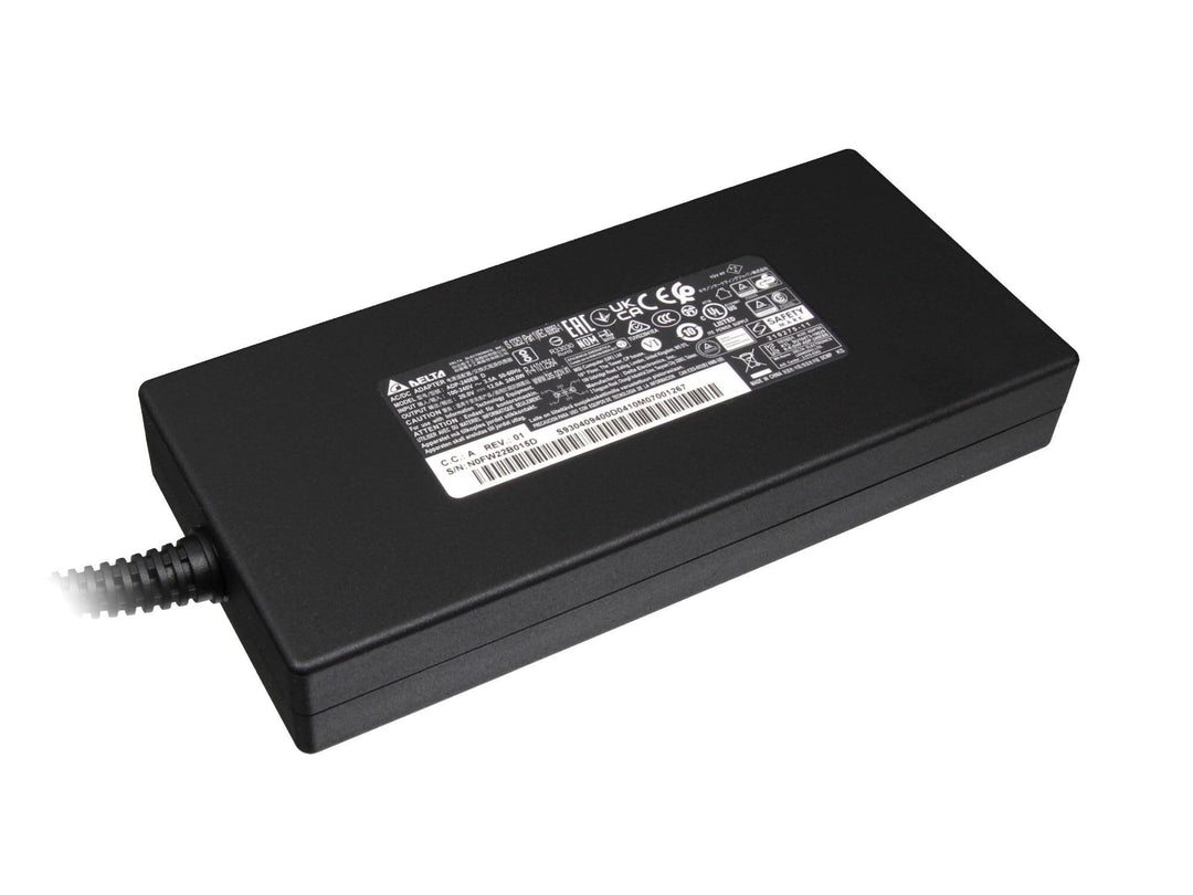 MSI S93-0409400-D04 Original Netzteil 240 Watt für GE76 Raider 11UE/11UG/11UE, GP66 Leopard 11UE, GP