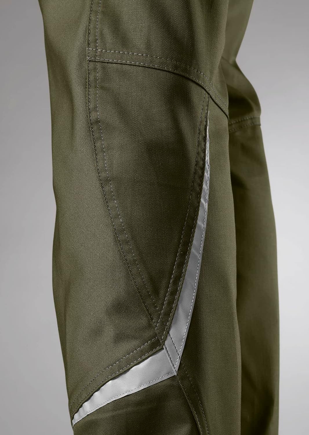 BP 1980-570-73 Schmale Arbeitshose - Schlanke Silhouette - Stretchmaterial - Elastischer Rücken - Er