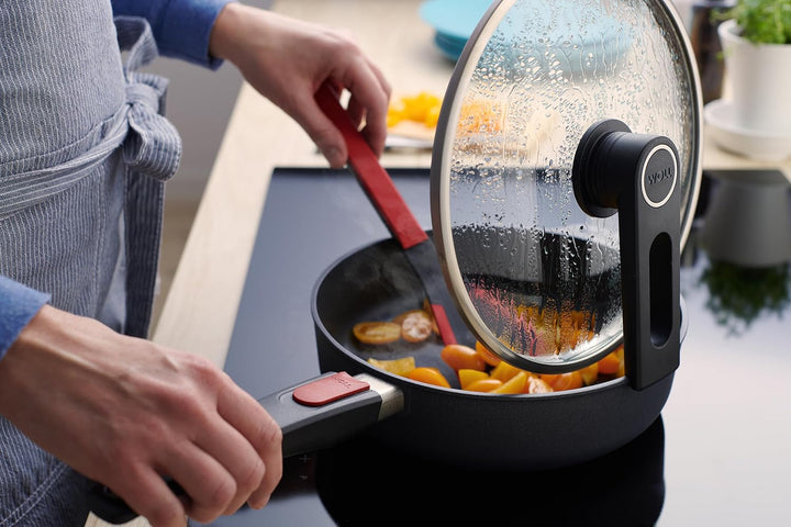 Woll Diamond Lite Flachpfanne, Ø 24 cm, 5 cm hoch, mit abnehmbarem Stiel - Geeignet für Ceran, Gas,