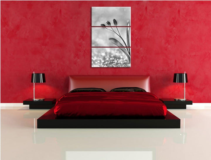 Pixxprint Monocrome, Blaue Knospen im Schnee 3-Teiler Leinwandbild 120x80 Bild auf Leinwand