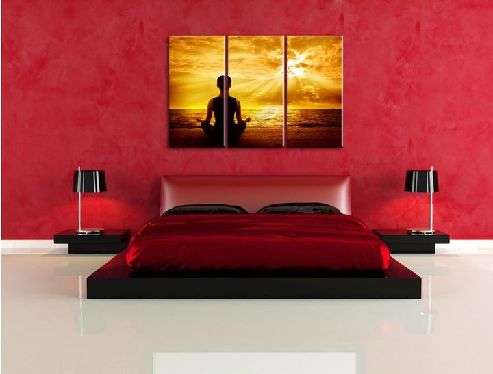 Pixxprint Frau meditiert am Strand als Leinwandbild 3 teilig/Grösse: 3 Teilig (120x80) / Wandbild/Ku