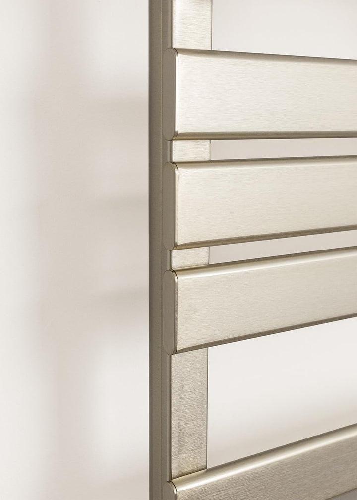 CREATE / WARM Towel 500W / Elektrischer Badheizkörper Edelstahl / 96,9x55x5cm / Thermostat, geringer