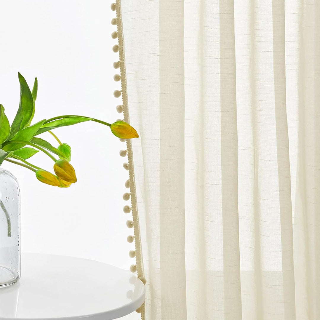 Treatmentex Boho Gardinen mit Pompons Gardinen Ösen 140 cm Breite Transparent Gardinen mit Quasten G