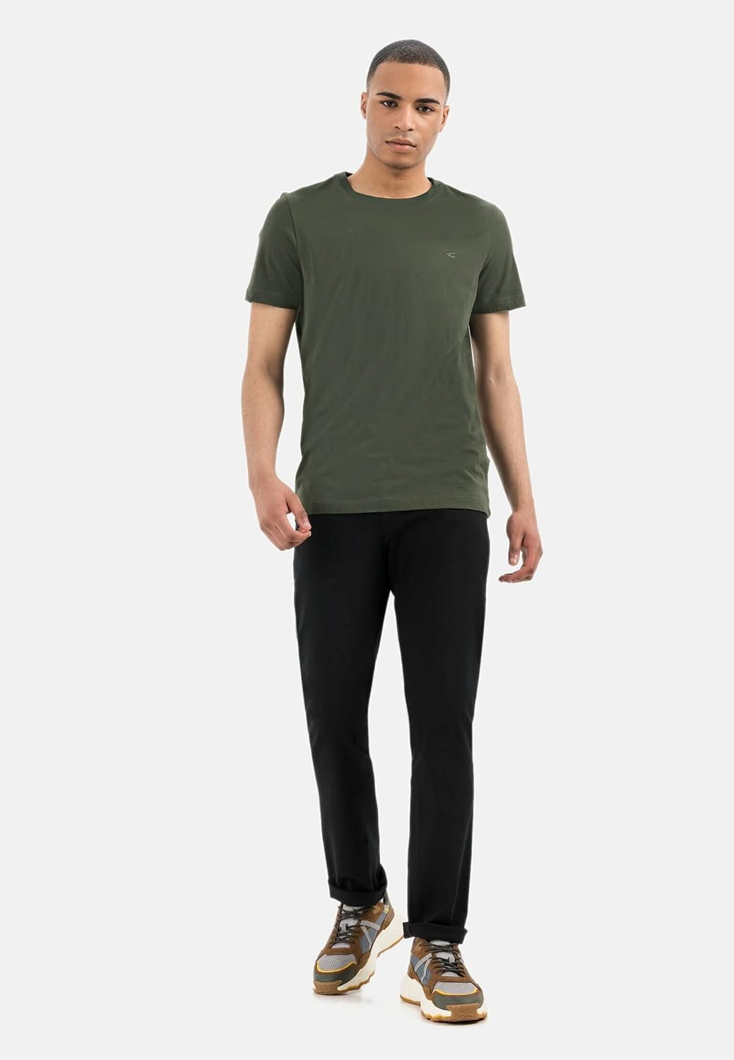 camel active Herren Relaxed Fit 5-Pocket Jeans mit leichten Used-Effekten 32W / 30L Schwarz, 32W / 3