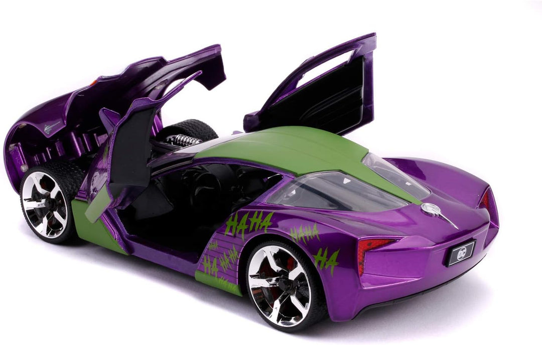 Jada Toys Chevy Corvette Stingray, 2009, Joker Figur, Batman, Massstab 1:24, Freilauf, Türen & Koffe