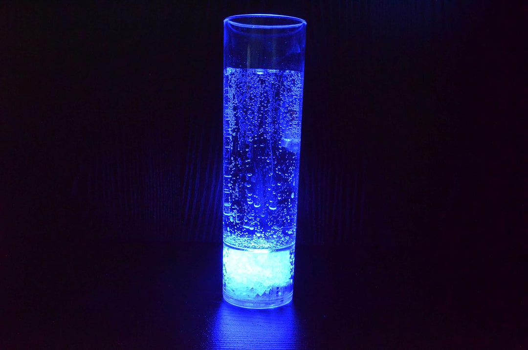 PRECORN 2er Set LED beleuchtetes Longdrinkglas Kunststoff 400ml Trinkglas Partyglas Hochzeit Silvest