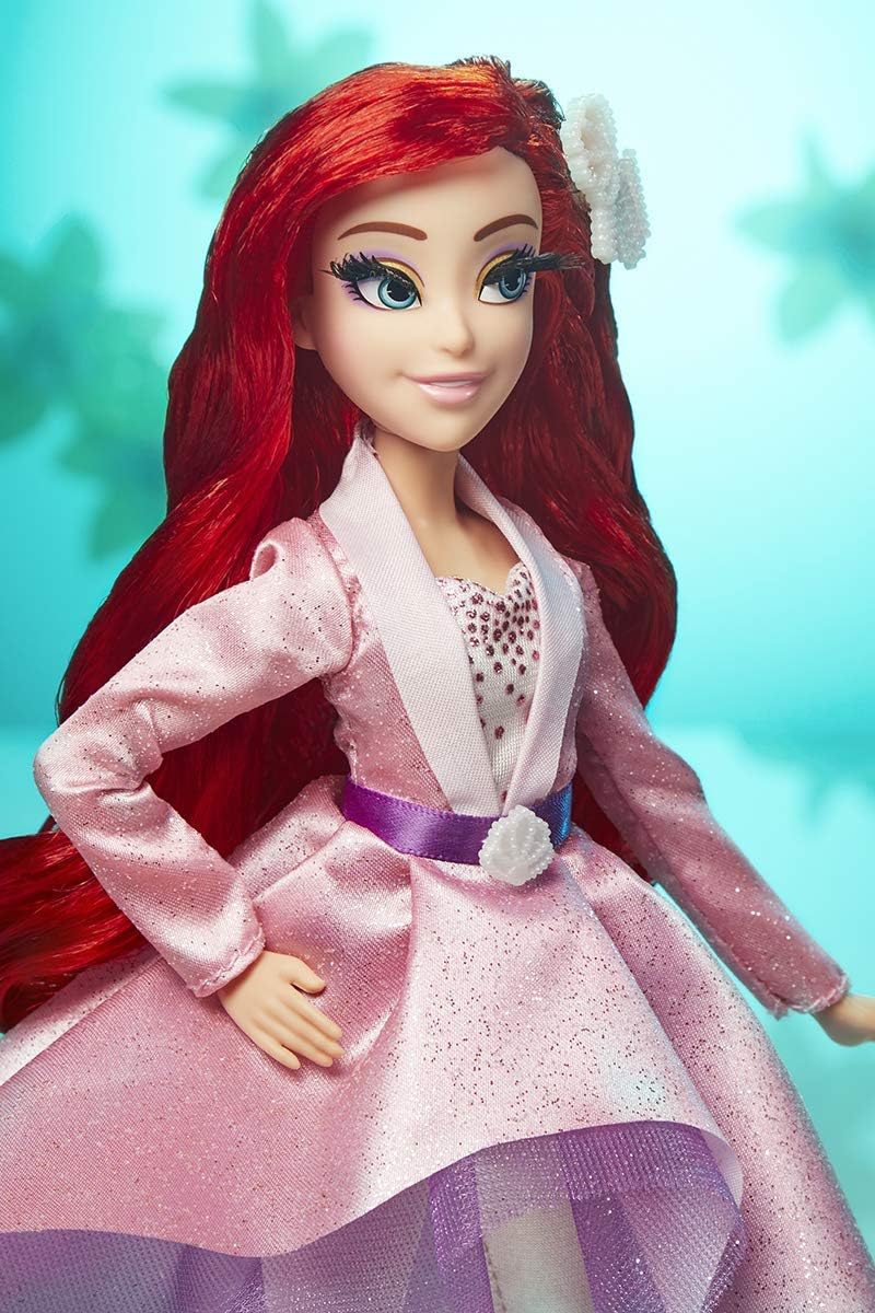 Disney Prinzessin Style Serie 07 Arielle, moderne Modepuppe mit Ohrringen und Schuhen, für Mädchen a