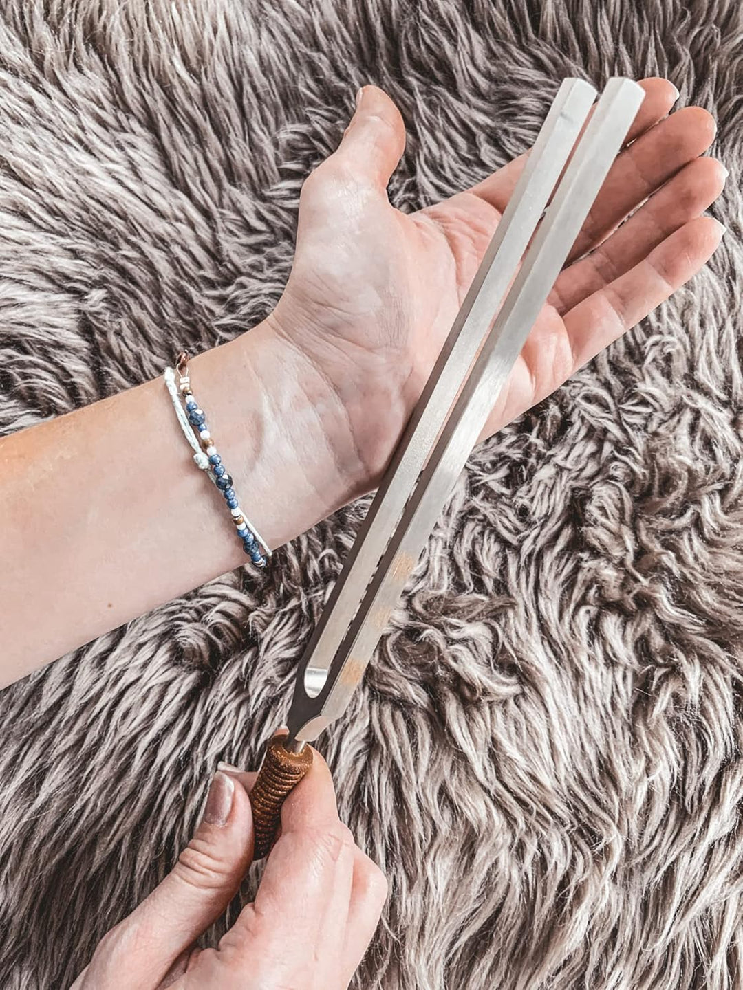 Sonic Energy Planetary Tuning Therapy Fork – Master Fork (128 Hz / C3) – Meister Stimmgabel für Medi