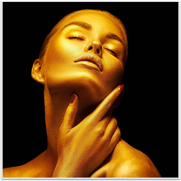 wandmotiv24 Poster als Wanddeko, Grösse 50x50cm, Gold Collection, Frau in Gold, rote Nägel, Edel, Gl