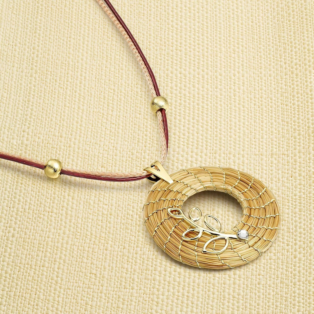 VERA NAVARRO - Halskette mit Goldenem Offenem Mandala-Anhänger aus Pflanzlichem Gold Ø 30 mm - Doppe