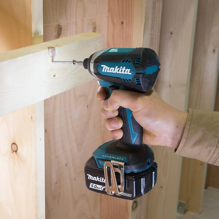 Makita DTD 153 RF1J 18 V Akku Brushless Schlagschrauber im Makpac + 1x 3,0 Ah Li-Ion Akku + 1x Ladeg