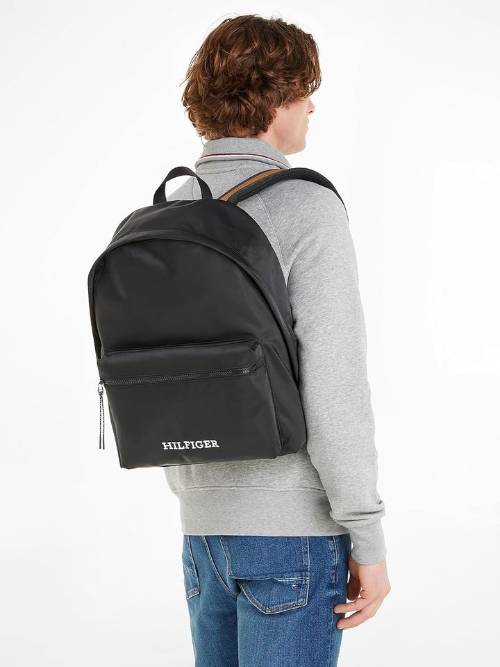 Tommy Hilfiger Herren Rucksack Monotype Dome Handgepäck, Schwarz (Black), Onesize