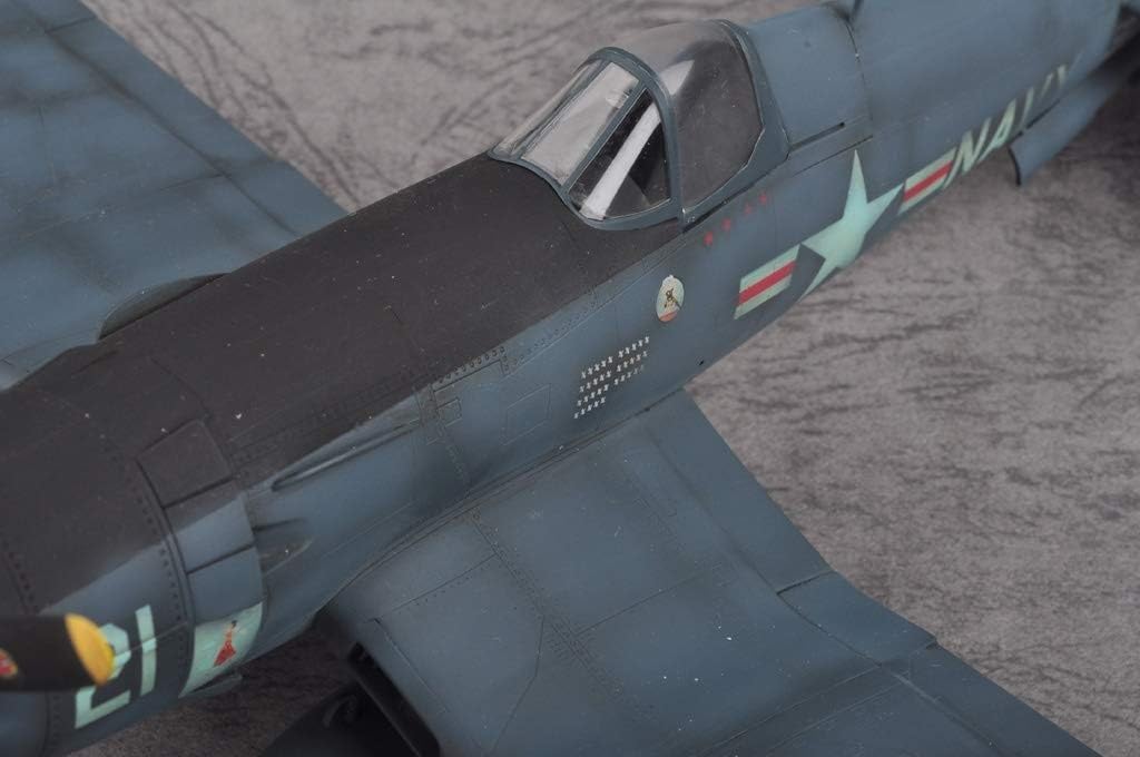 Hobby Boss 80390 - Modellbausatz F4U-5N Corsair Early Version