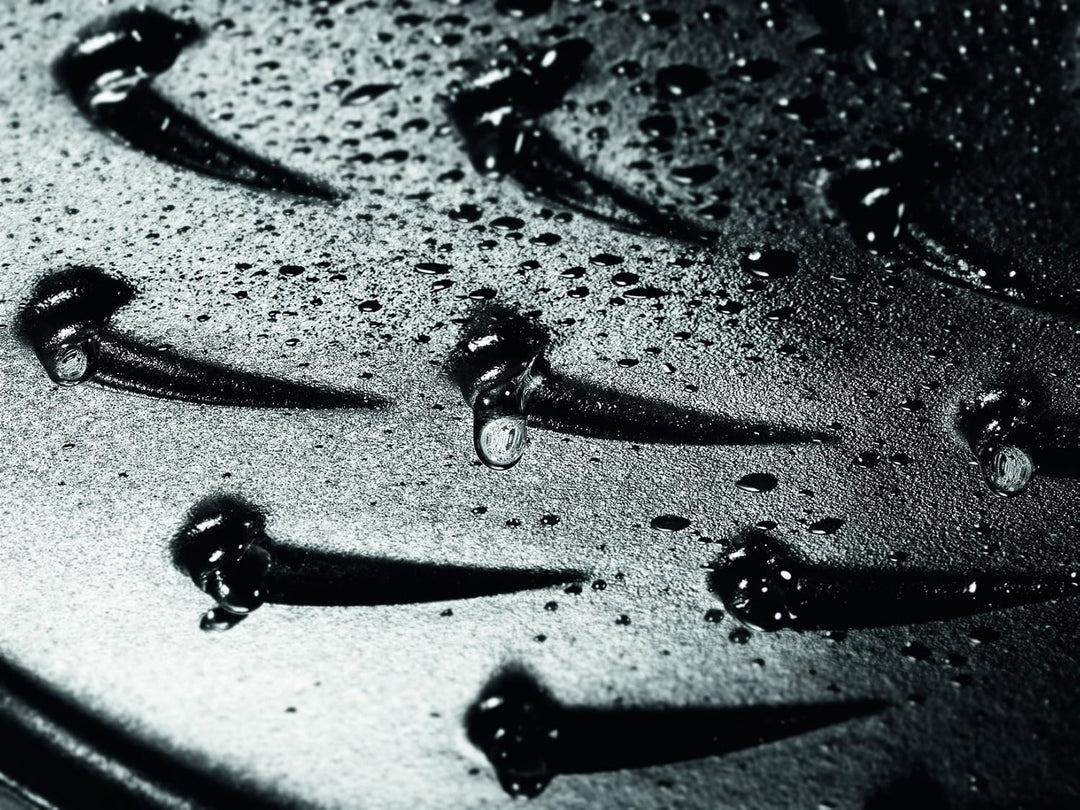 STAUB Gusseisen Bräter, Chistera Tropfenstruktur im Deckel, Rund 24 cm, 2,5 L, Dunkelblau Dunkelblau