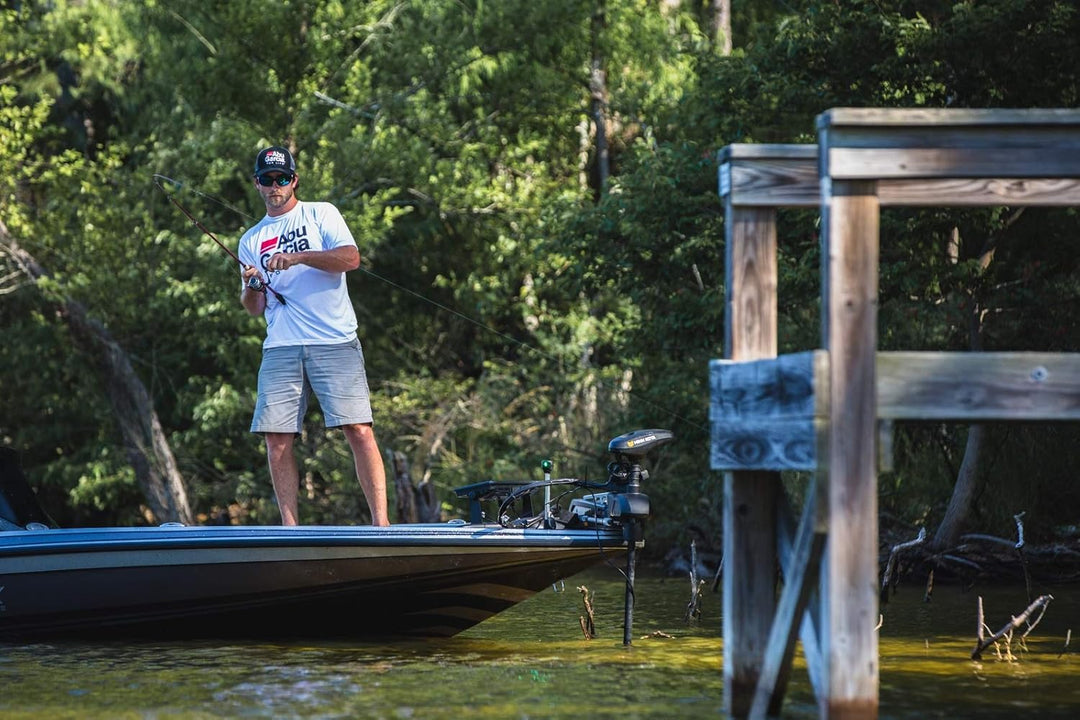 Abu Garcia Revo MGX Spinnrolle – 11 Kugellager, Carbon-Matrix-Bremse, Drop Shot Keeper – Zum Süsswas