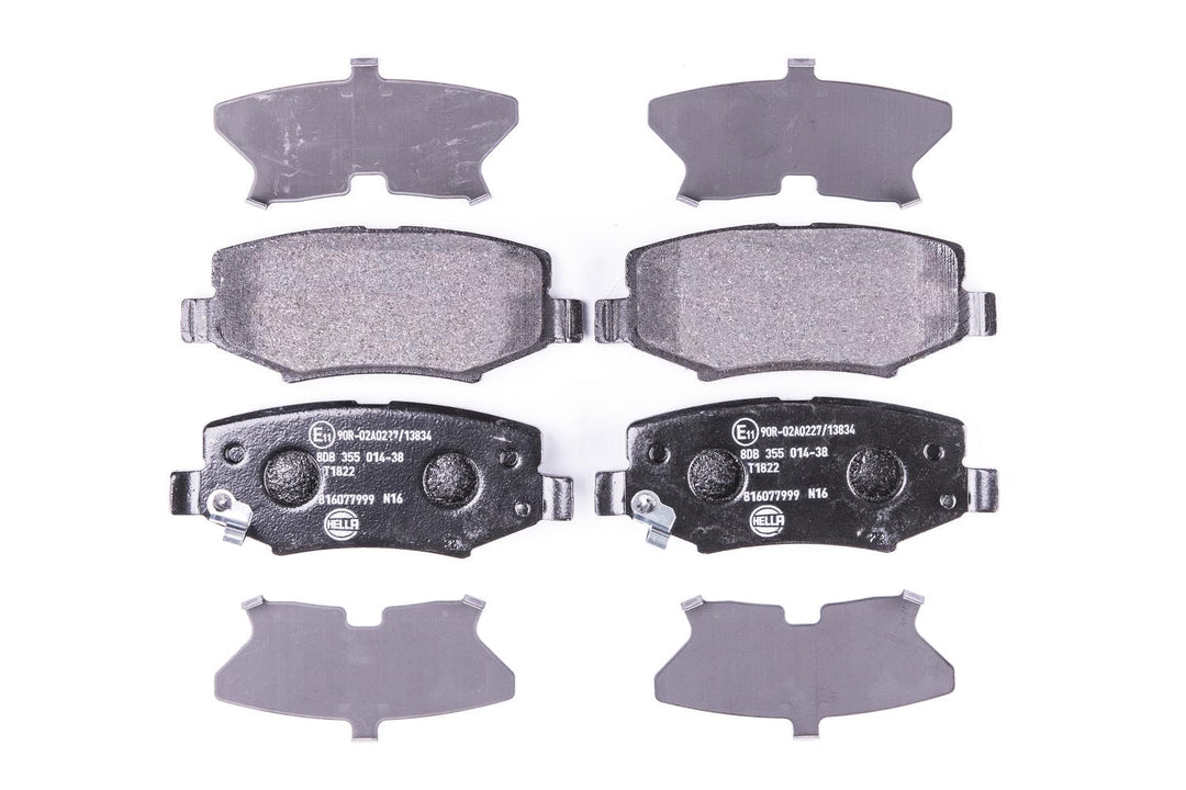 HELLA PAGID 8DB 355 014-381 Bremsbelagsatz - T1822 - Dicke/Stärke: 16.6mm - Bremssystem: TRW - mit a