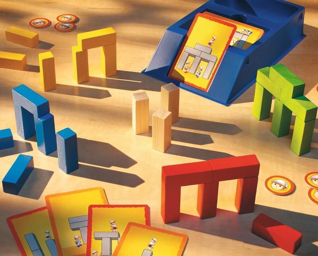 Ravensburger 22009 - Make 'n' Break Junior - Gesellschaftsspiel für die ganze Familie, Junior Versio
