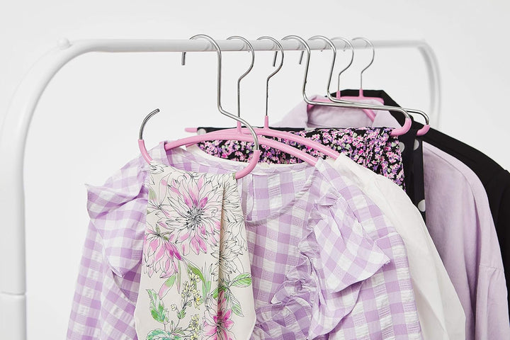 MAWA Kleiderbügel für Kinder, 10 Stück, platzsparende und rutschfeste Oberteilbügel für T-Shirts und