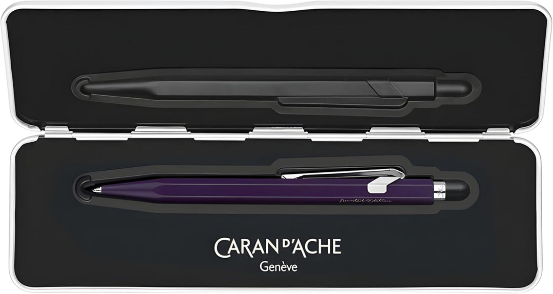 Caran D'Ache 849 Kugelschreiber in der Farbe Dunkelviolett mit Slimpack, Limitierte Edition, NN0849.