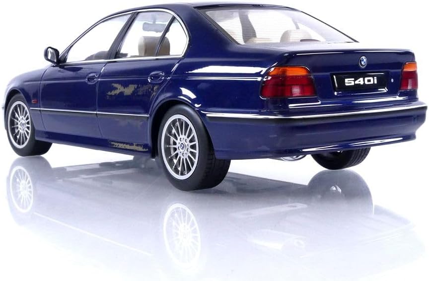 Kk Scale Models - BMW 540i E39 Limousine - 1995-1/18