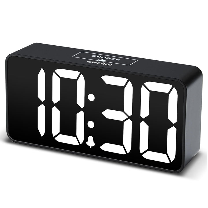 Eachui LED Wecker Digital mit USB-Ladeanschluss, Grosse Ziffern Display, Helligkeit und Lautstärke R